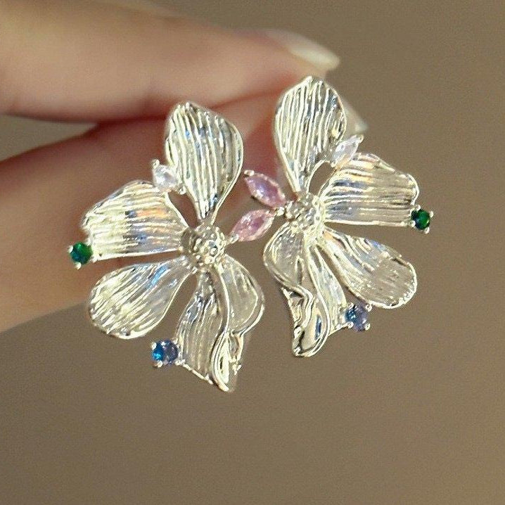 Stylized Flower Tops Pair