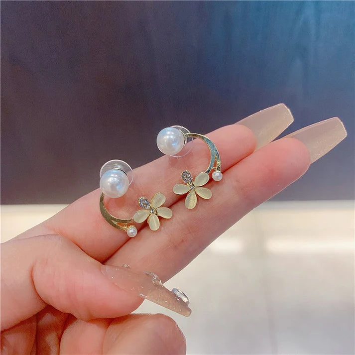 Pearl & Flower Earring
