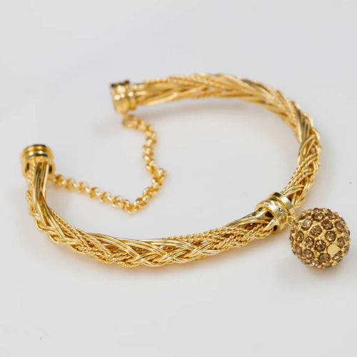 Adjustable Hand Bracelet Elegant & Comfortable Fit