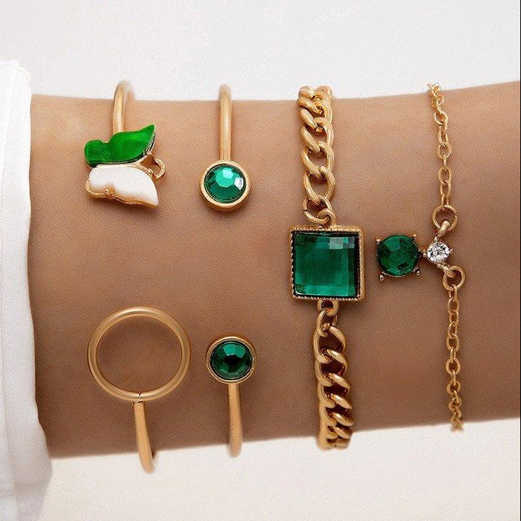 Butterfly, Square & Round Bracelet Set – Elegant Triple Design