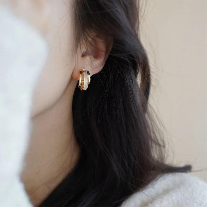 White Pastel Gold Glam Earring