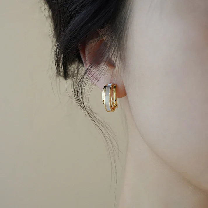 White Pastel Gold Glam Earring