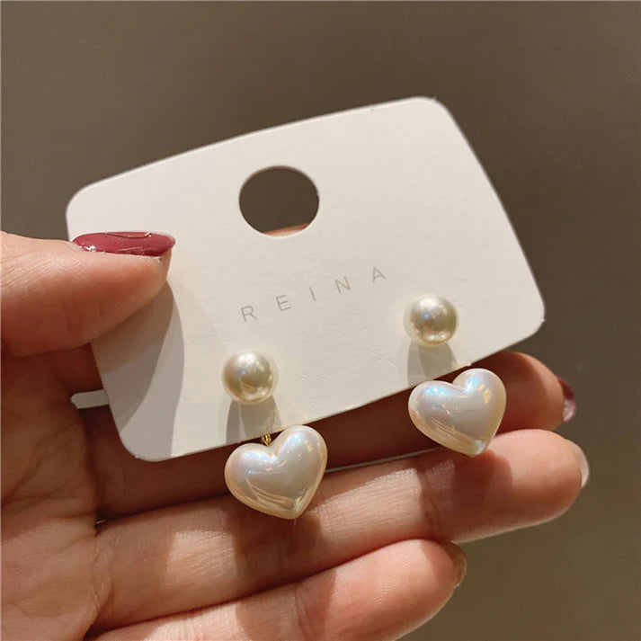 Pearl Cluster Heart Earring