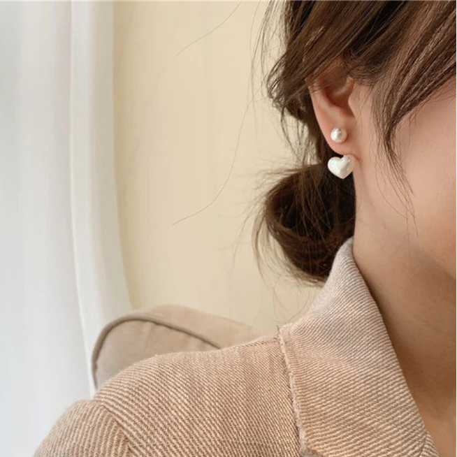 Pearl Cluster Heart Earring