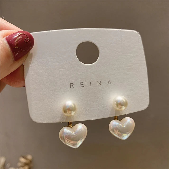 Pearl Cluster Heart Earring